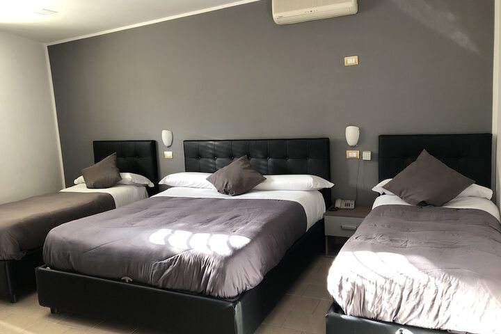 Room 16 of 42