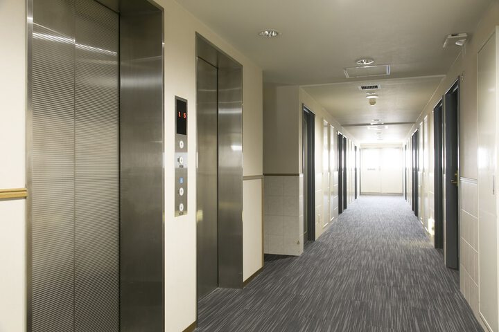 Ballroom/Hall 18 of 29