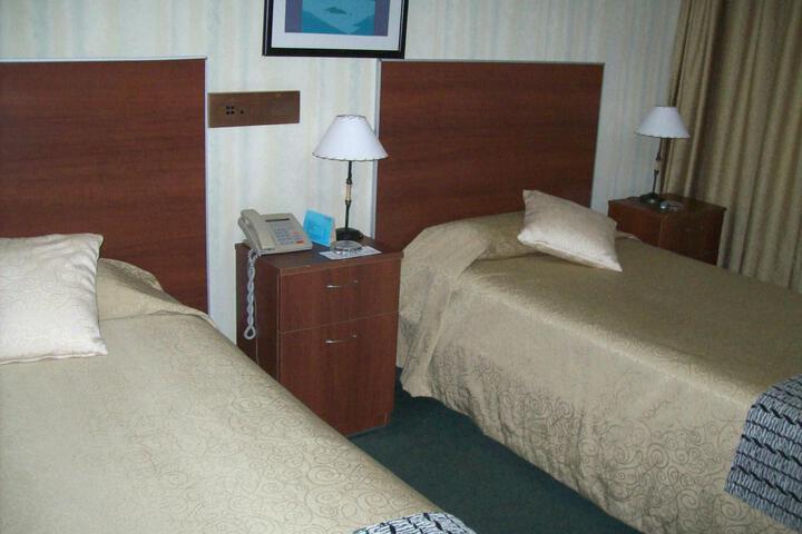 Room 27 of 54