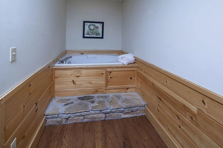 Room 2 of 21