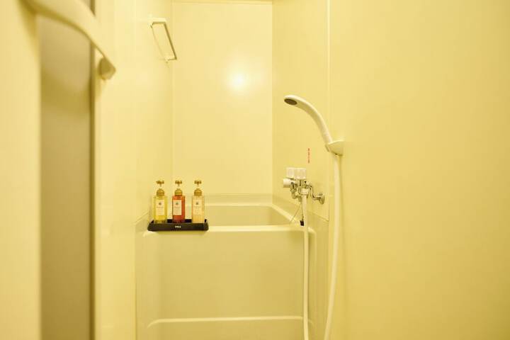 Room 71 of 93
