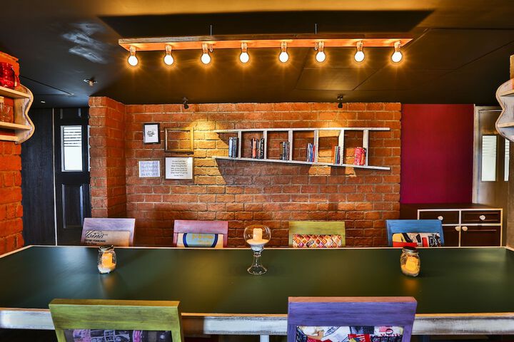 Dining Photos
