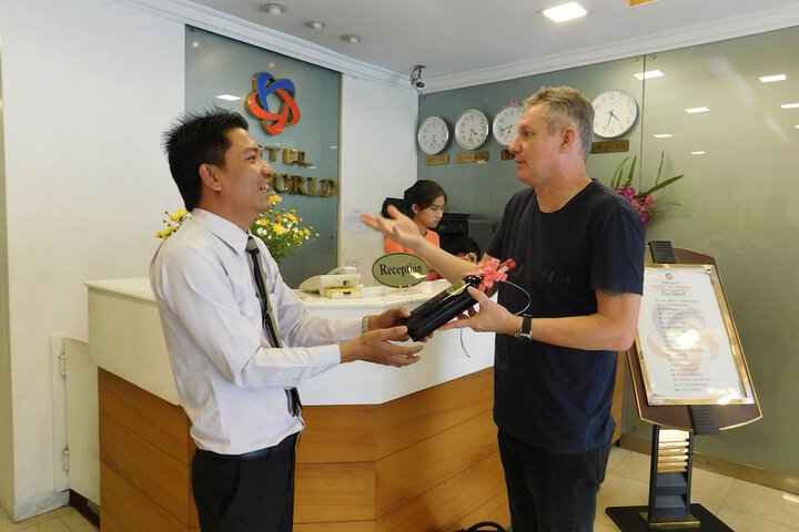 Concierge desk