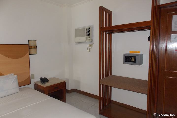 Room 16 of 56
