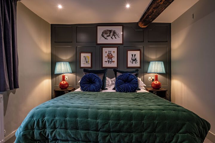 Room 12 of 51