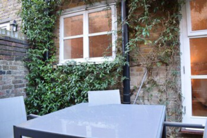 Terrace/Patio 13 of 13