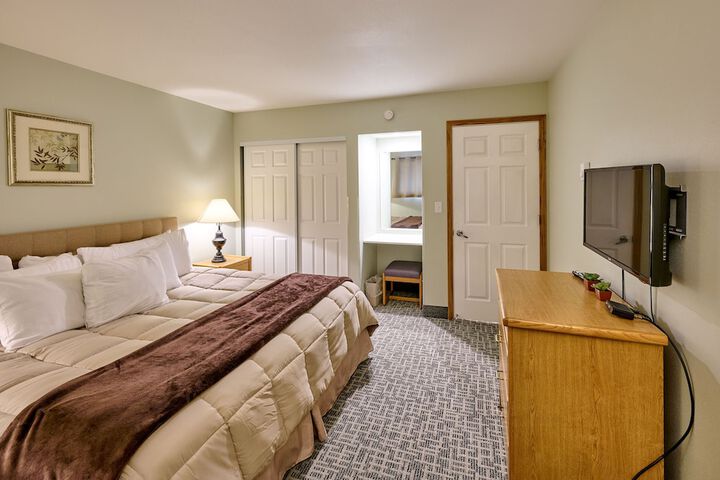 Room 48 of 198