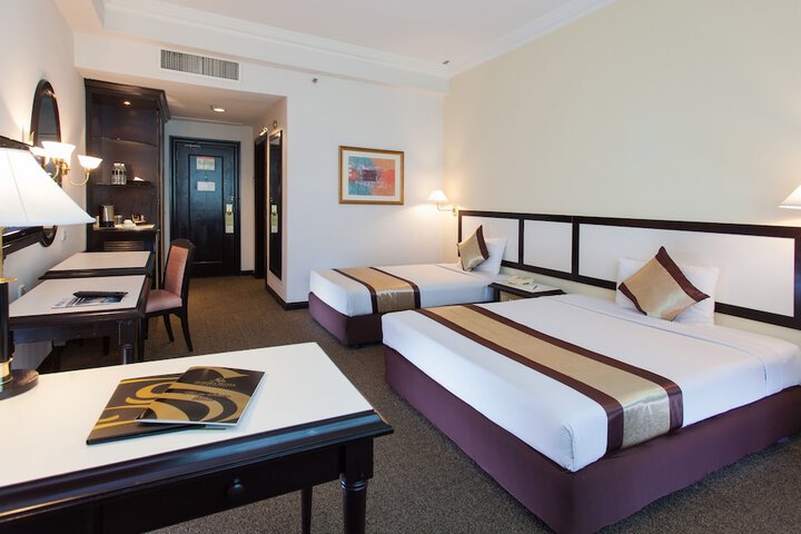 Room 20 of 43