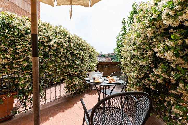 Terrace/Patio 64 of 181