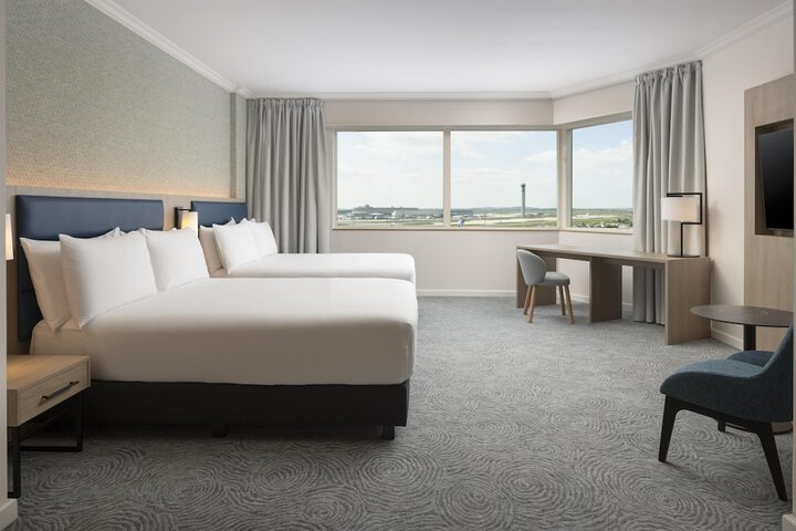 Room 40 of 85