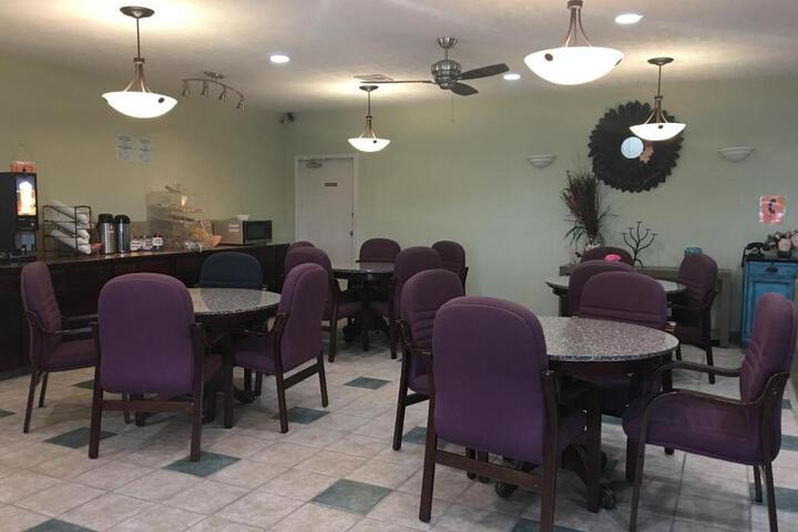 Photo 18