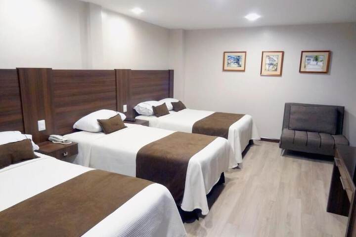 Room 5 of 31