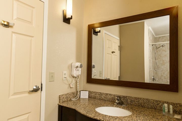 1 King Bed Mobility Accessible (10 of 14)
