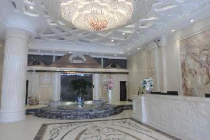 Anjisi Junyue Hotel