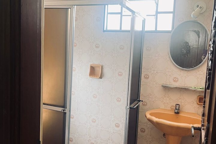 Room 15 of 20