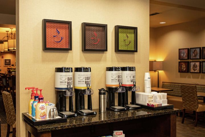 Breakfast/Coffee Service 30 of 33