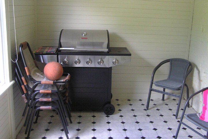 BBQ/picnic area