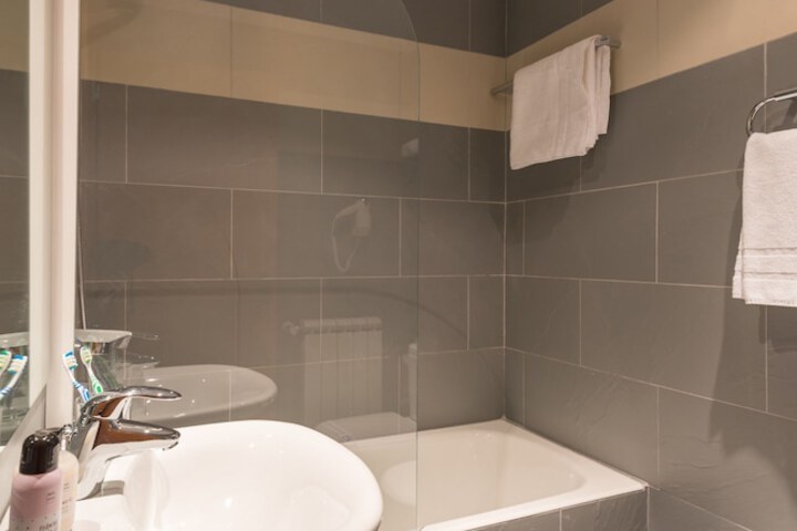 Bath Photo