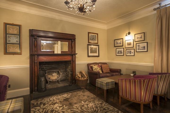 Lounge 58 of 71