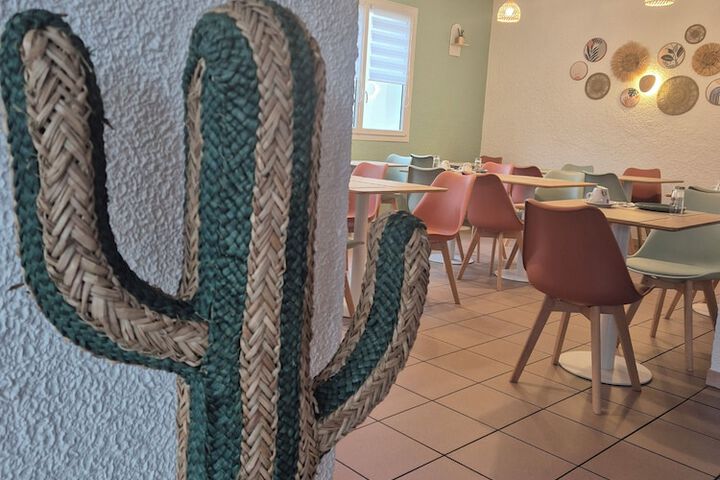Hotel Interior 16 of 41