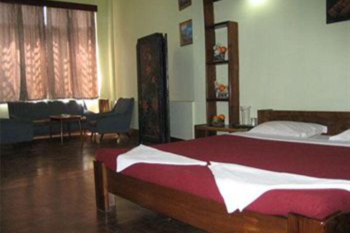Room 5 of 23