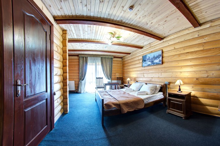 Room 7 of 43