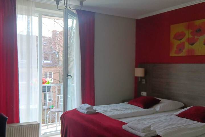 Room 11 of 44