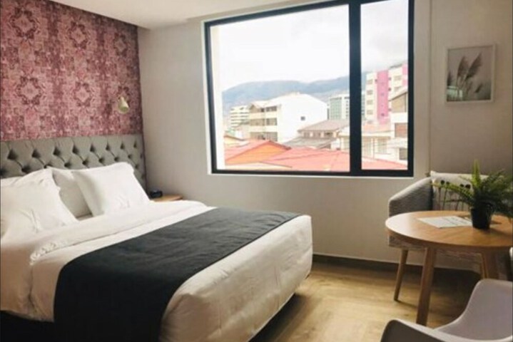 Room 38 of 64