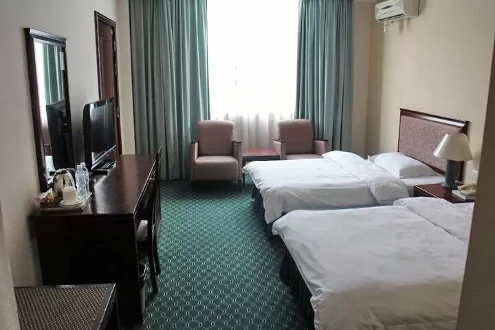 Room 19 of 43
