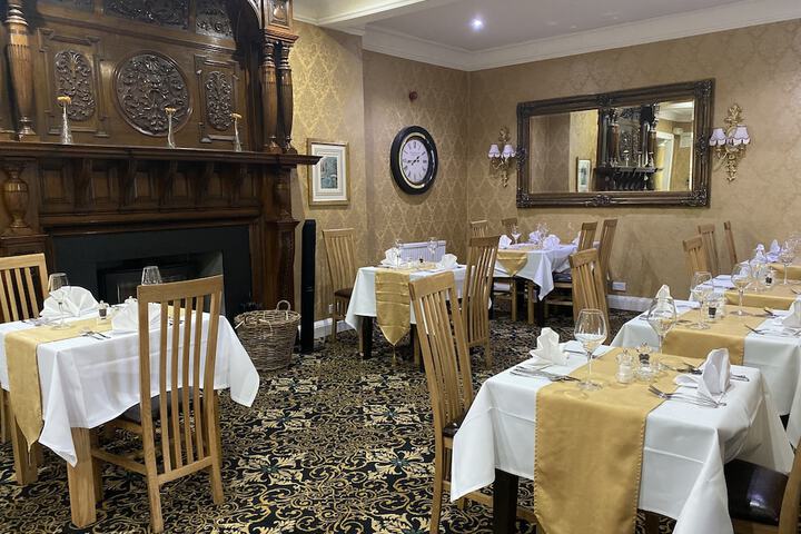 Dining 86 of 103