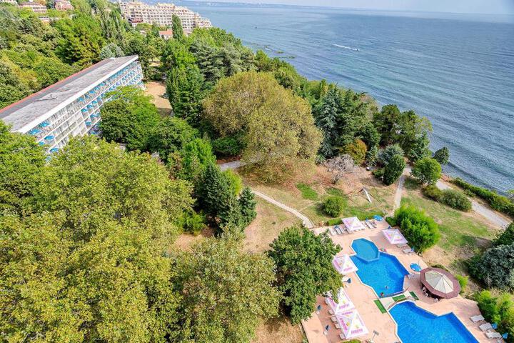 International House of Journalists Resort