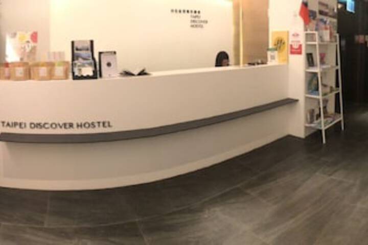 Hotel Interior 4 of 60