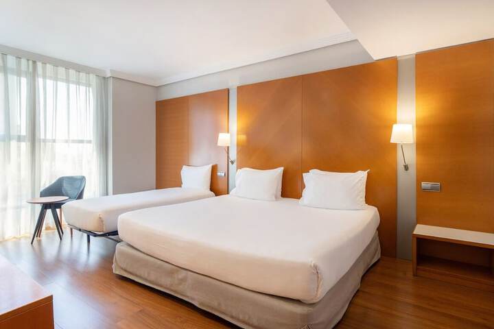 Room 16 of 47