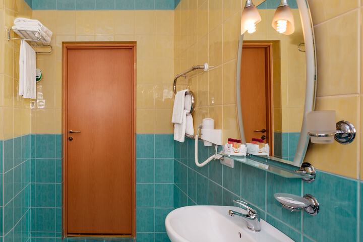 Clean Restrooms
