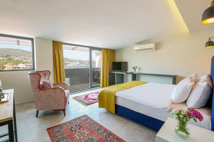 Room 12 of 29