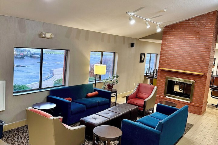 Lobby Entry