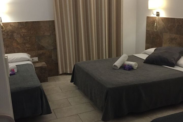 Room 26 of 57