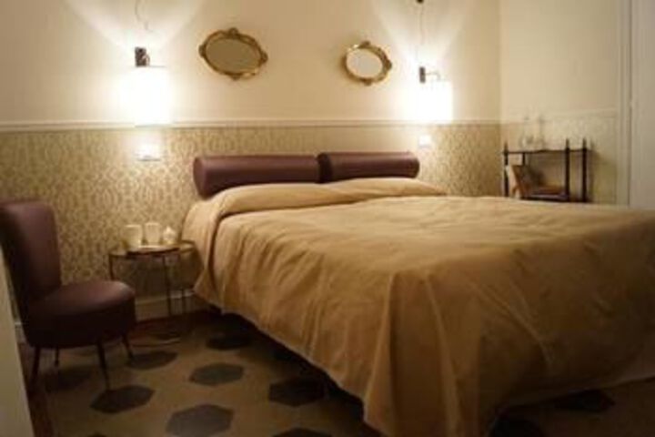 Room 21 of 25