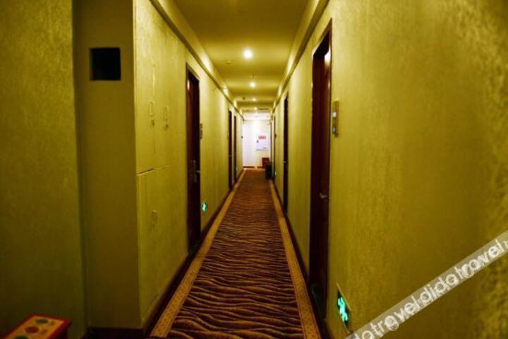 Hotel Interior 12 of 28