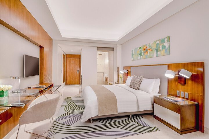 Room 7 of 85