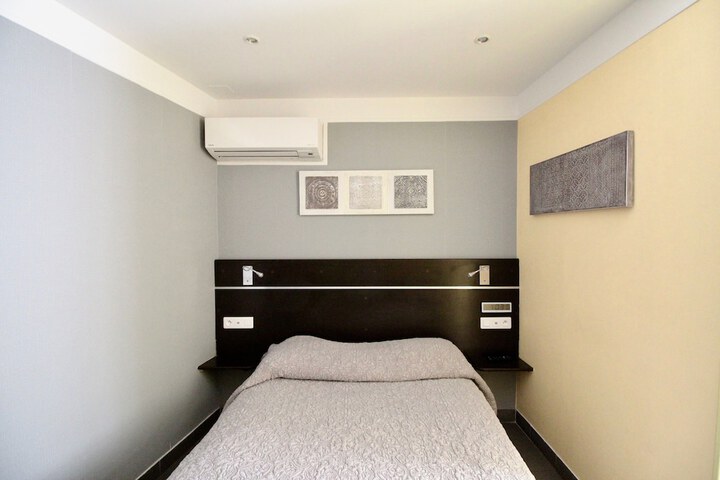 Room 36 of 71