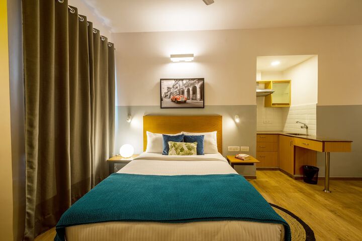 Room 16 of 30