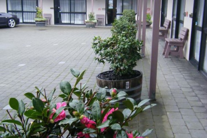 Property Grounds 20 of 20