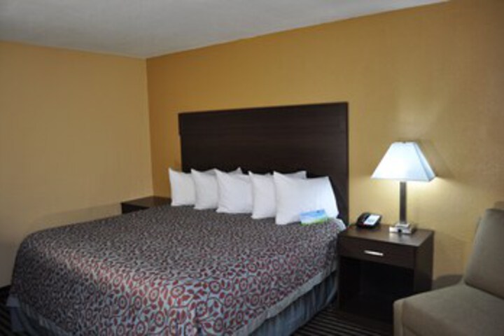 Room 26 of 30