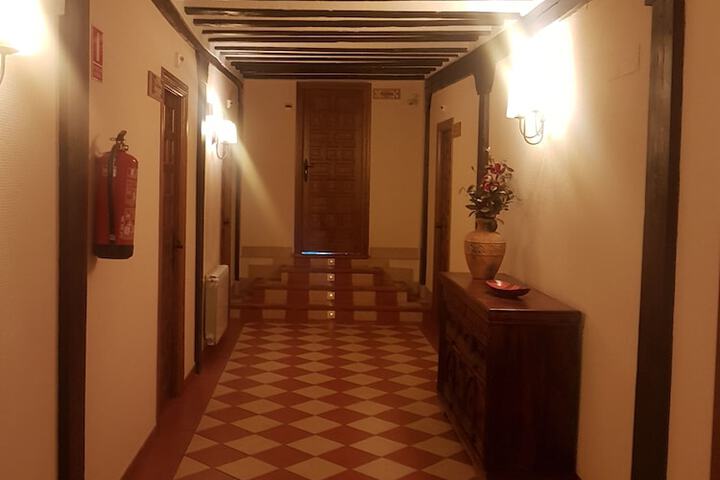 Ballroom/Hall 10 of 10