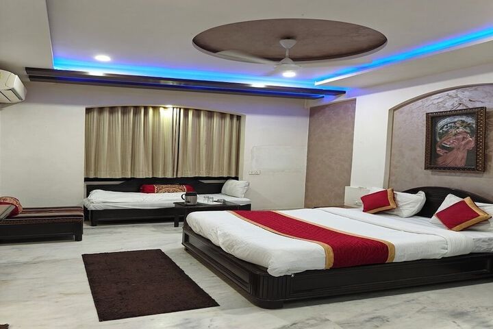 Room 19 of 45