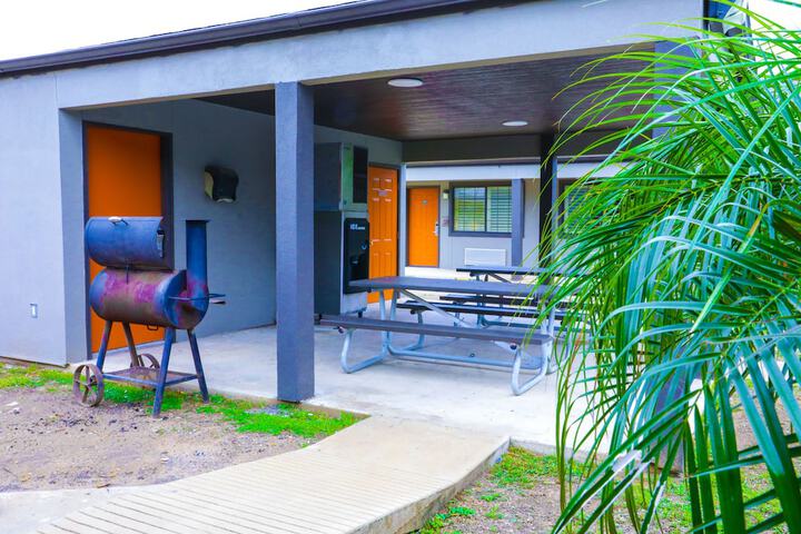 Terrace/Patio 29 of 34