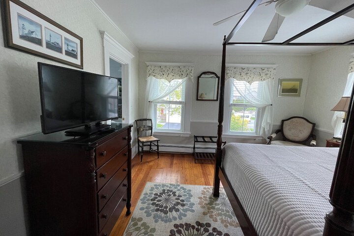 Room 14 of 89