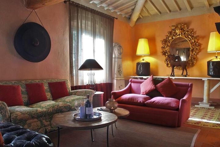 Room 28 of 55