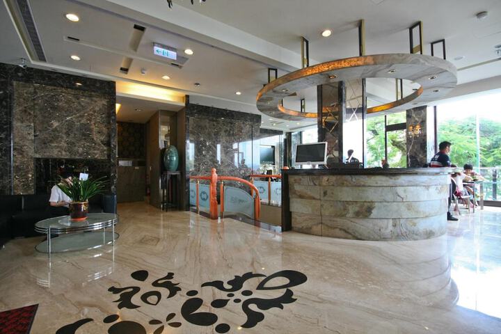 Hotel Interior 4 of 41